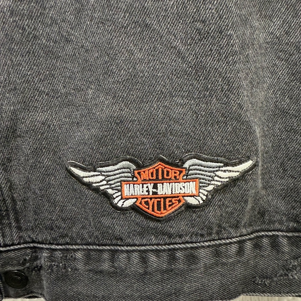 Women’s jean jacket